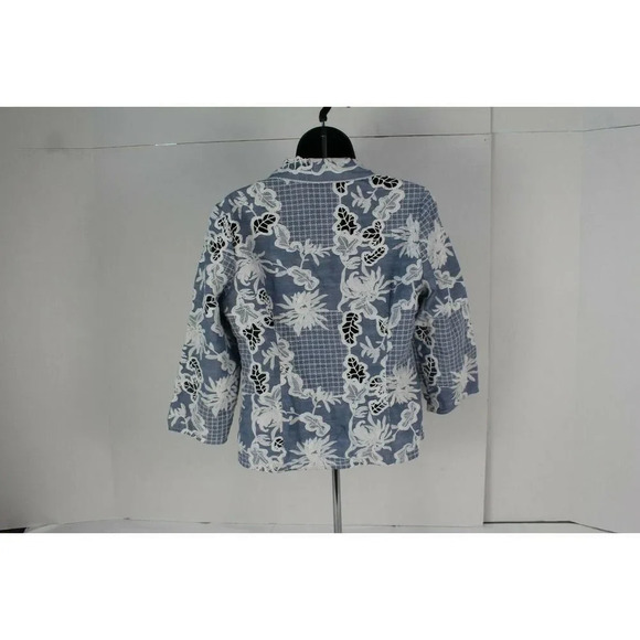 ladies Chico's lightweight jacket size 0 - Picture 3 of 4